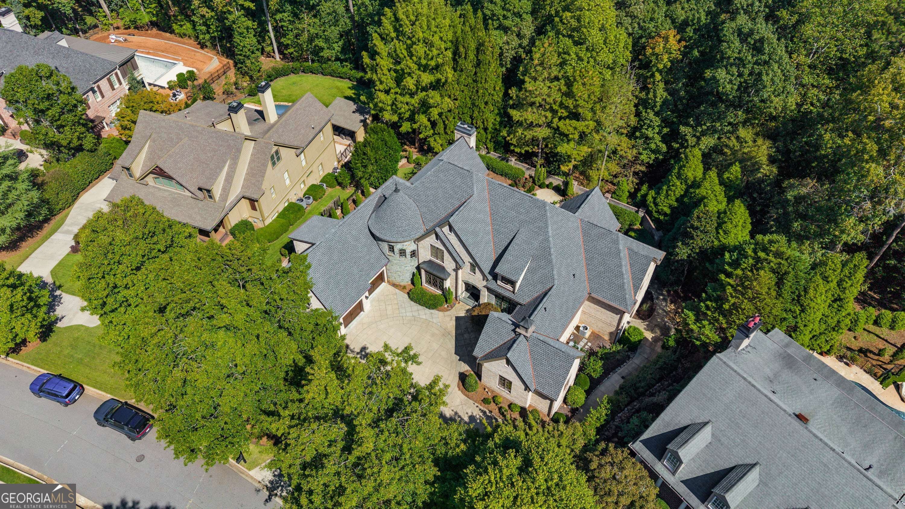 204 Brookings LN