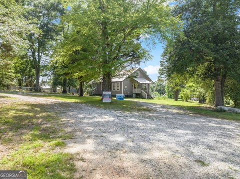 A home in Clarkesville