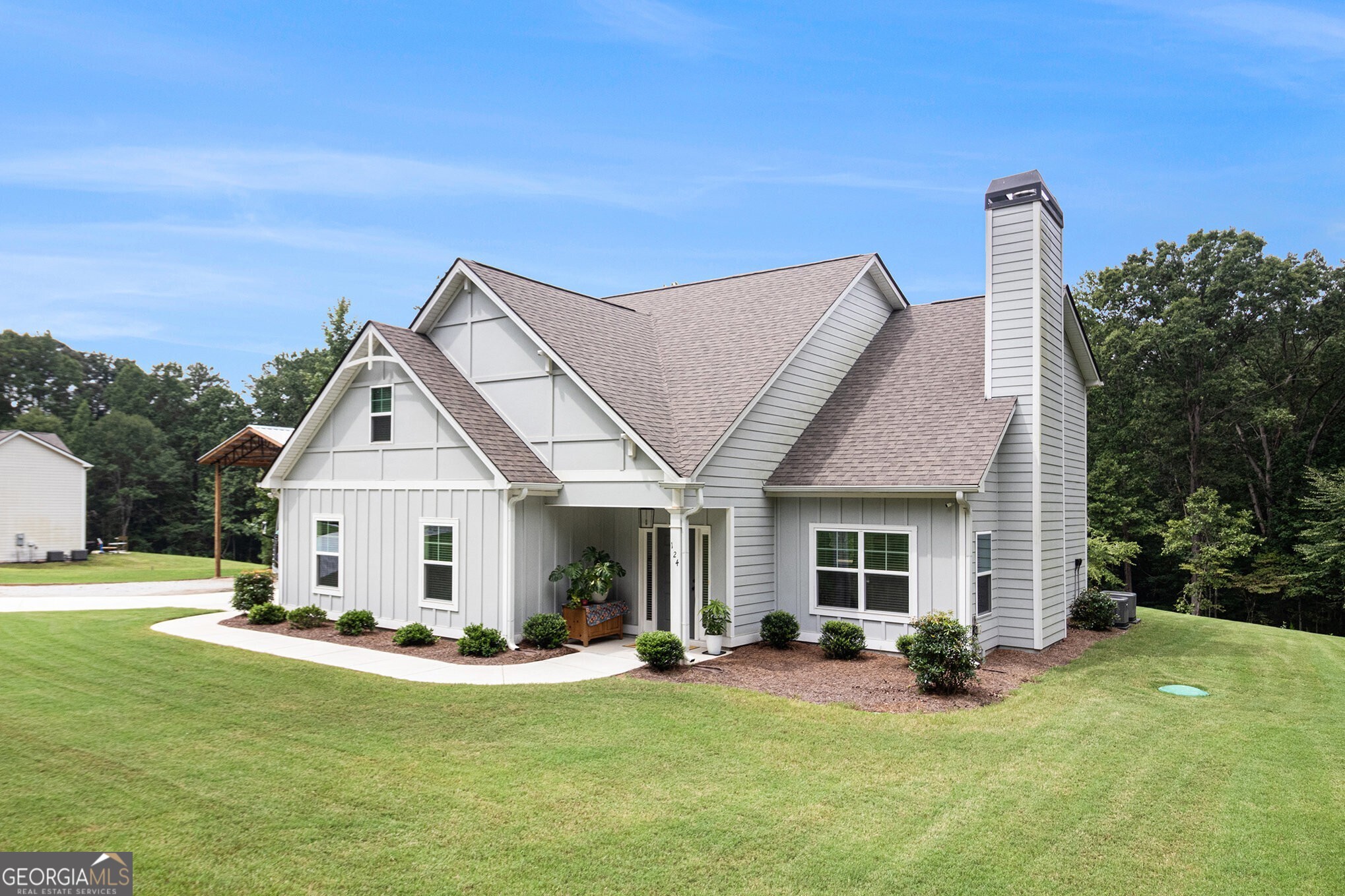 124 WILMINGTON CT