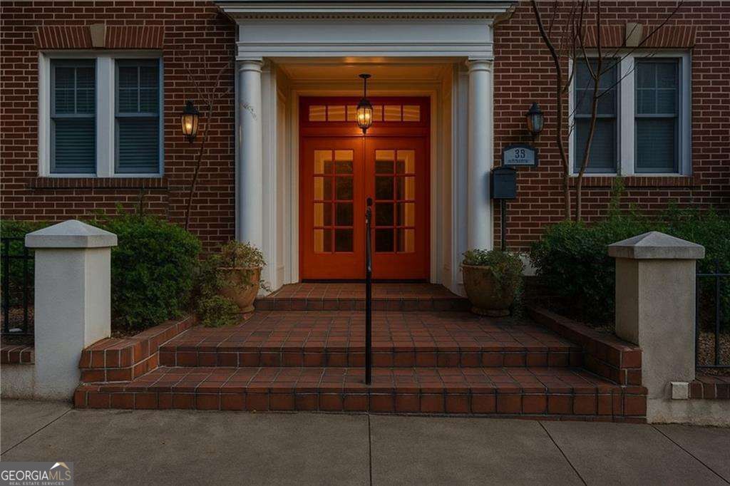 733 Frederica ST NE 7