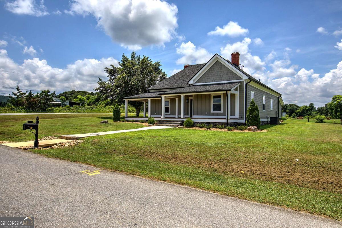 2822 Old State Highway 113
