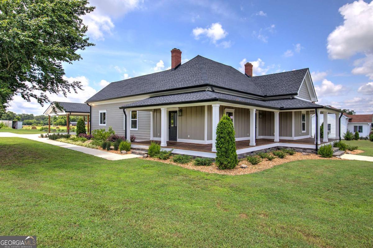 2822 Old State Highway 113