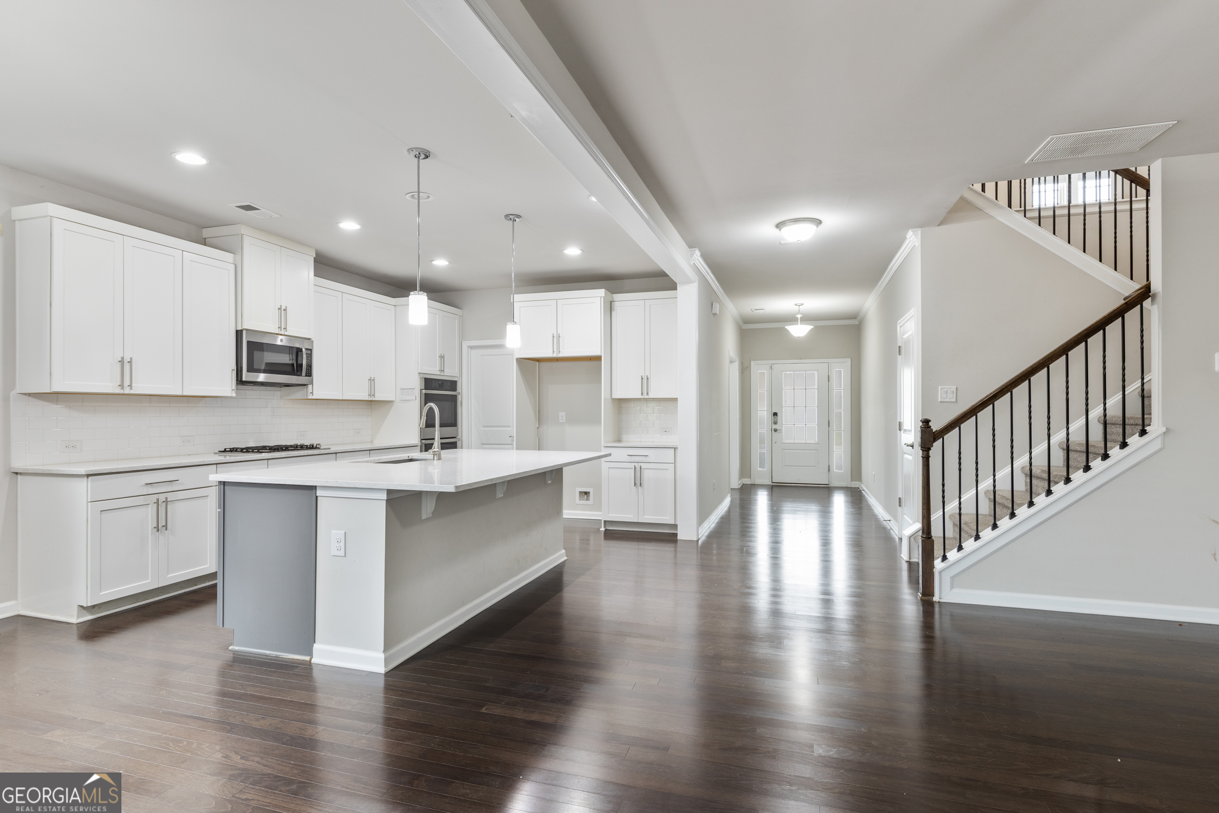 4531 Claiborne CT