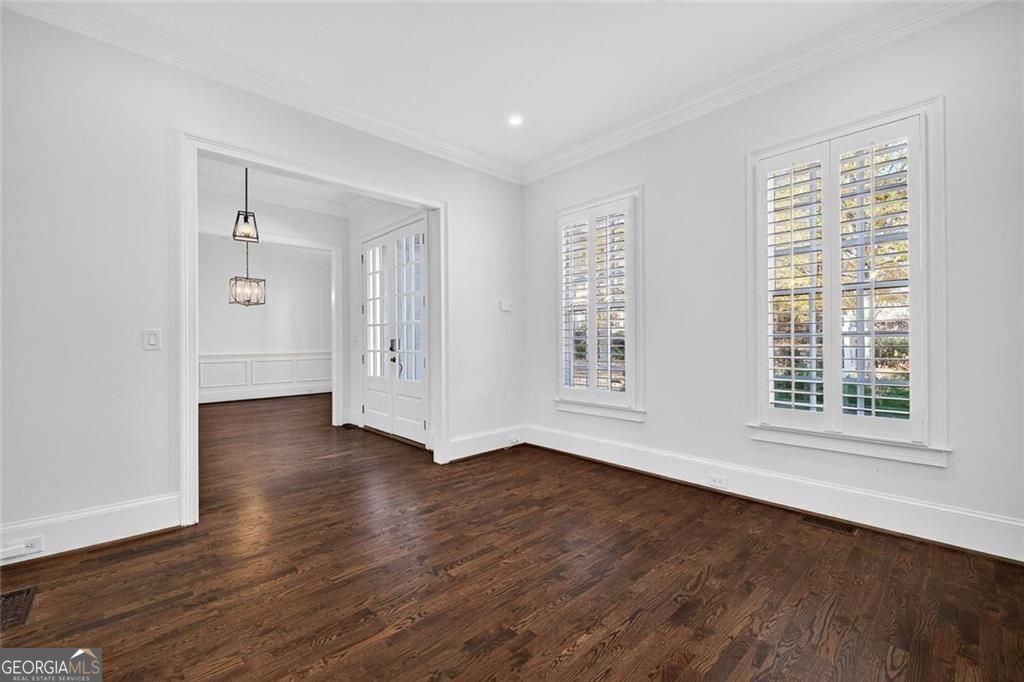 Decatur, Georgia 30033, United States, 5 Bedrooms Bedrooms, ,5 BathroomsBathrooms,Residential,Active,241838