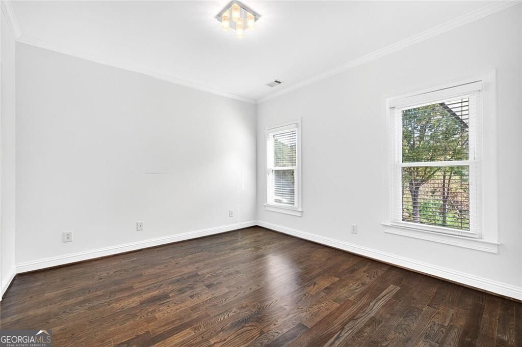 Decatur, Georgia 30033, United States, 5 Bedrooms Bedrooms, ,5 BathroomsBathrooms,Residential,Active,241838