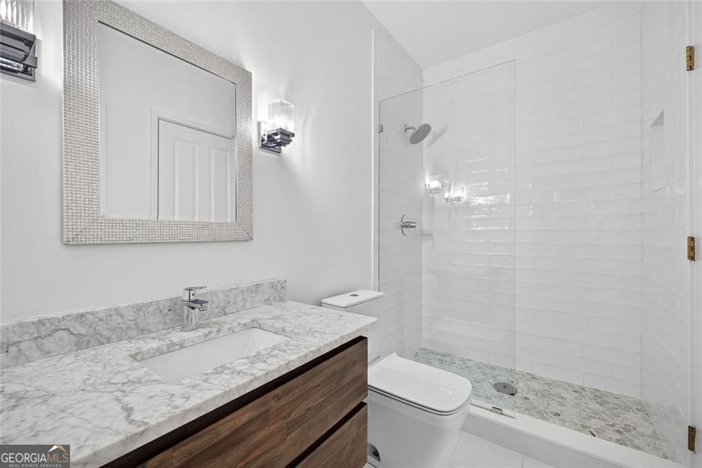 Decatur, Georgia 30033, United States, 5 Bedrooms Bedrooms, ,5 BathroomsBathrooms,Residential,Active,241838