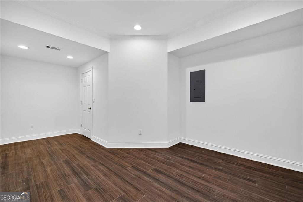 Decatur, Georgia 30033, United States, 5 Bedrooms Bedrooms, ,5 BathroomsBathrooms,Residential,Active,241838