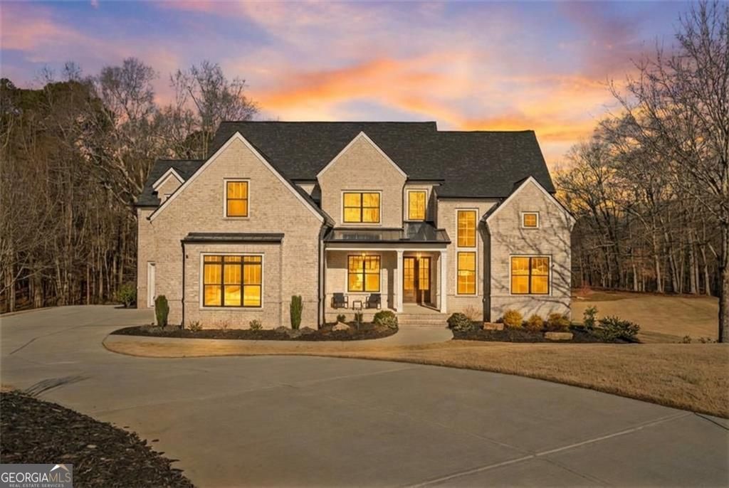 Photo of 568 Versailles Drive, Auburn, GA 30011 (MLS # 10757135)
