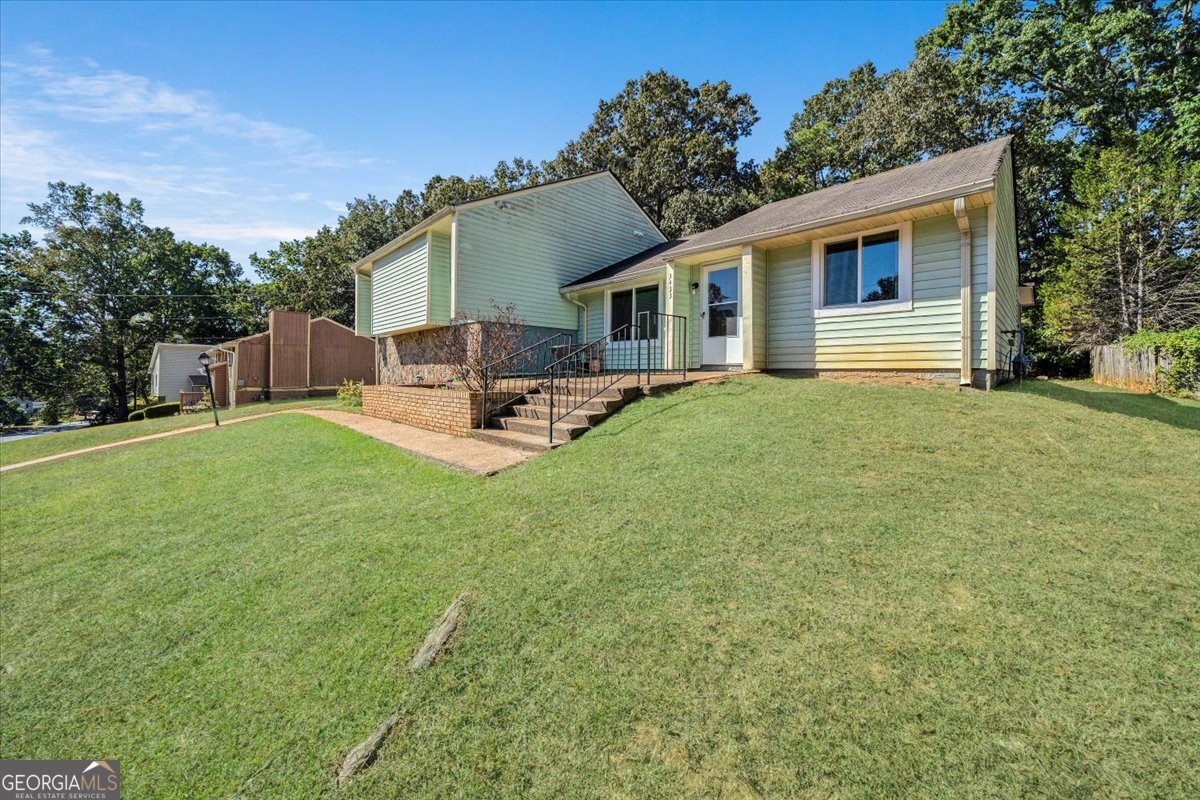 3433 Hollow Tree DR