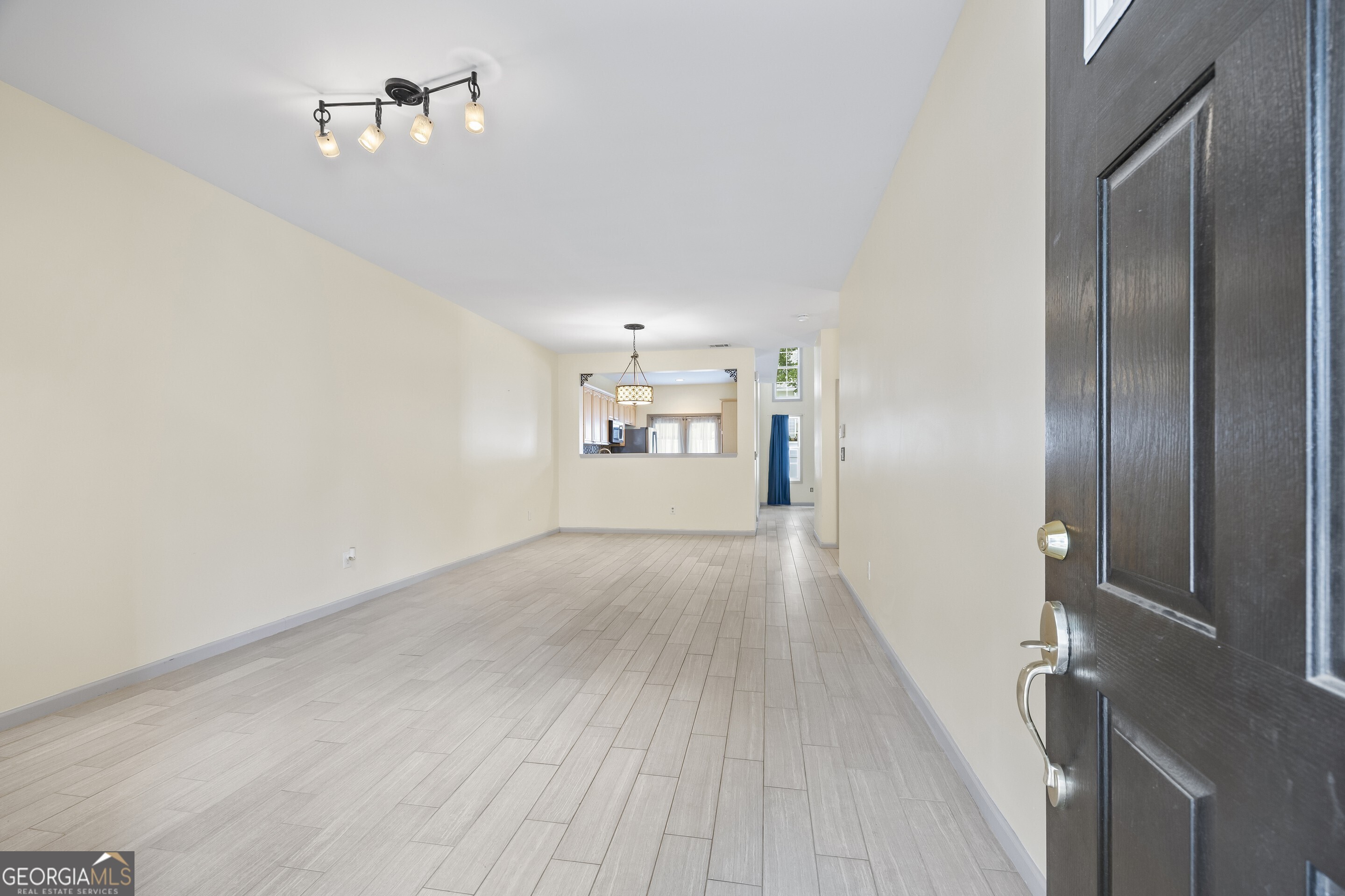 2331 Suwanee Pointe DR