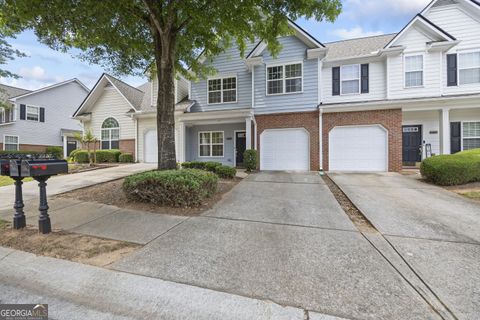 Photo of 2331 Suwanee Pointe Drive, Lawrenceville, GA 30043 (MLS # 10641648)