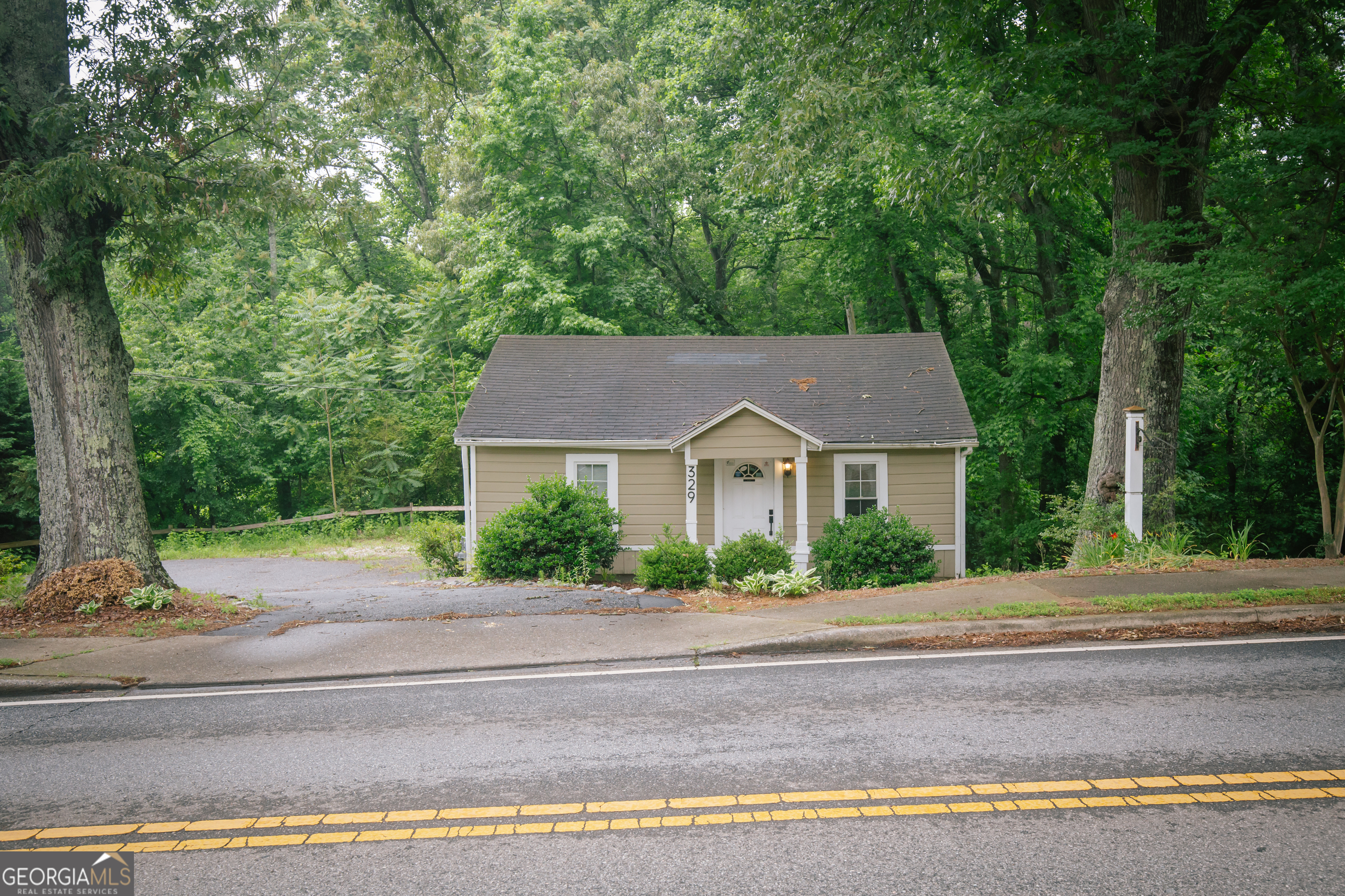 329 Kelly Mill RD