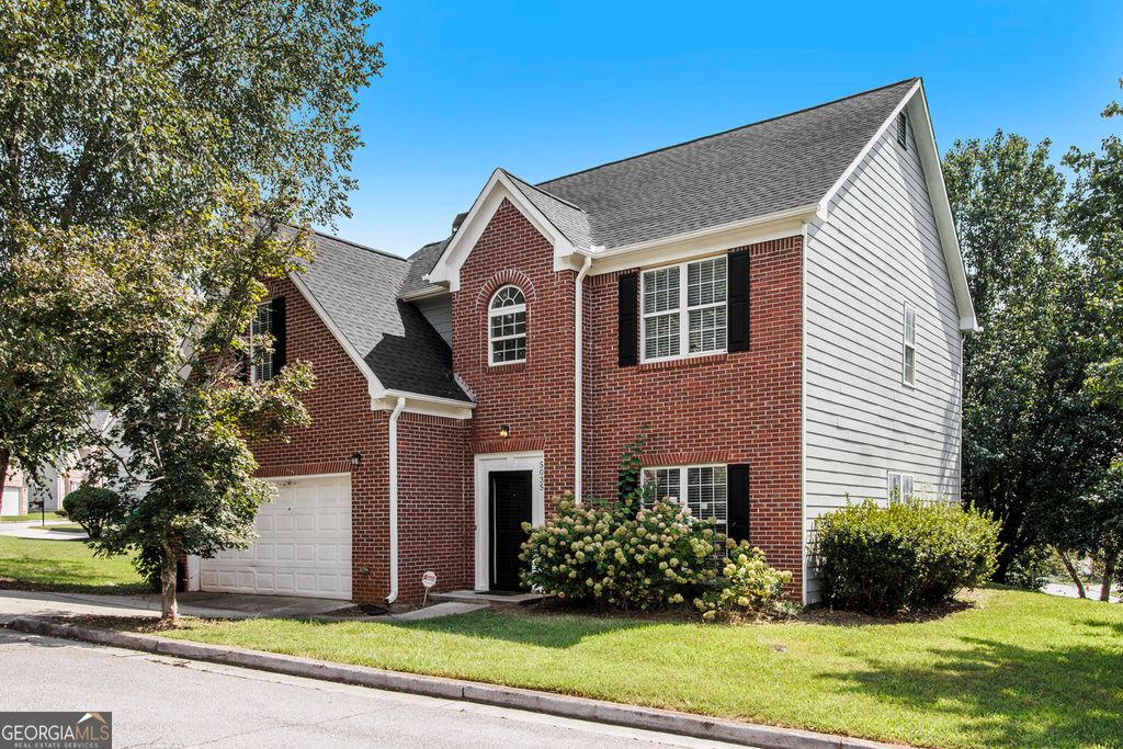 Photo of 5035 Villas Terrace, Stone Mountain, GA 30088 (MLS # 10699716)