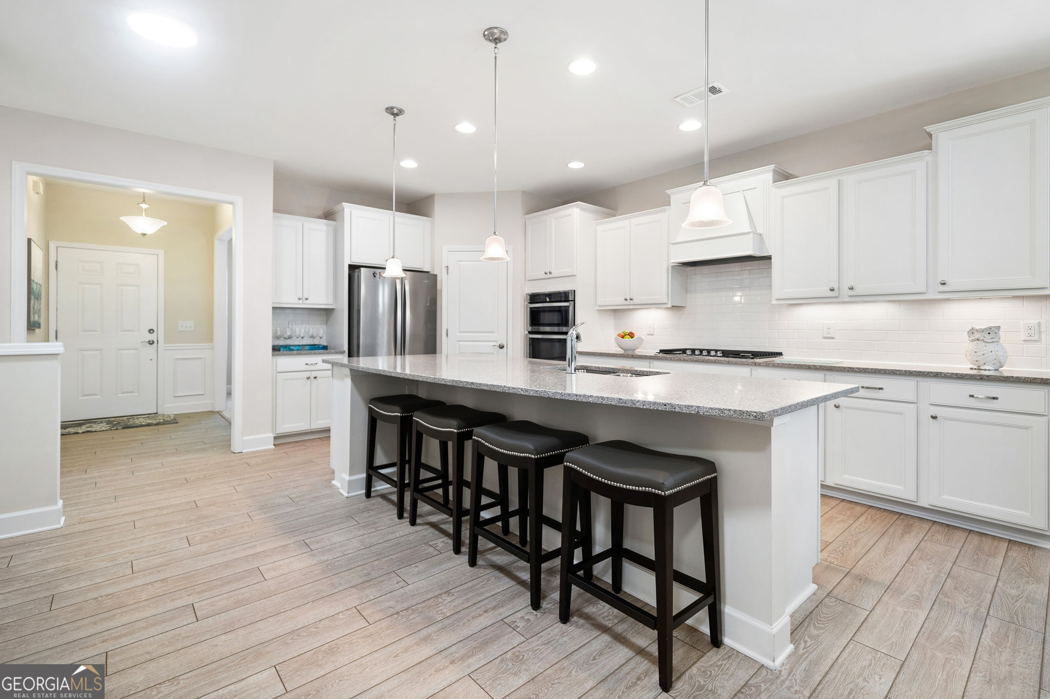 215 Windsor Park DR