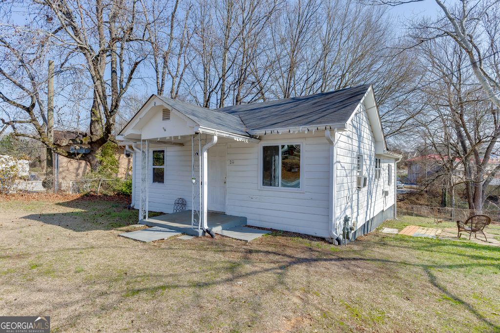 Photo of 211 Stone Mountain Street, Lawrenceville, GA 30046 (MLS # 10683570)