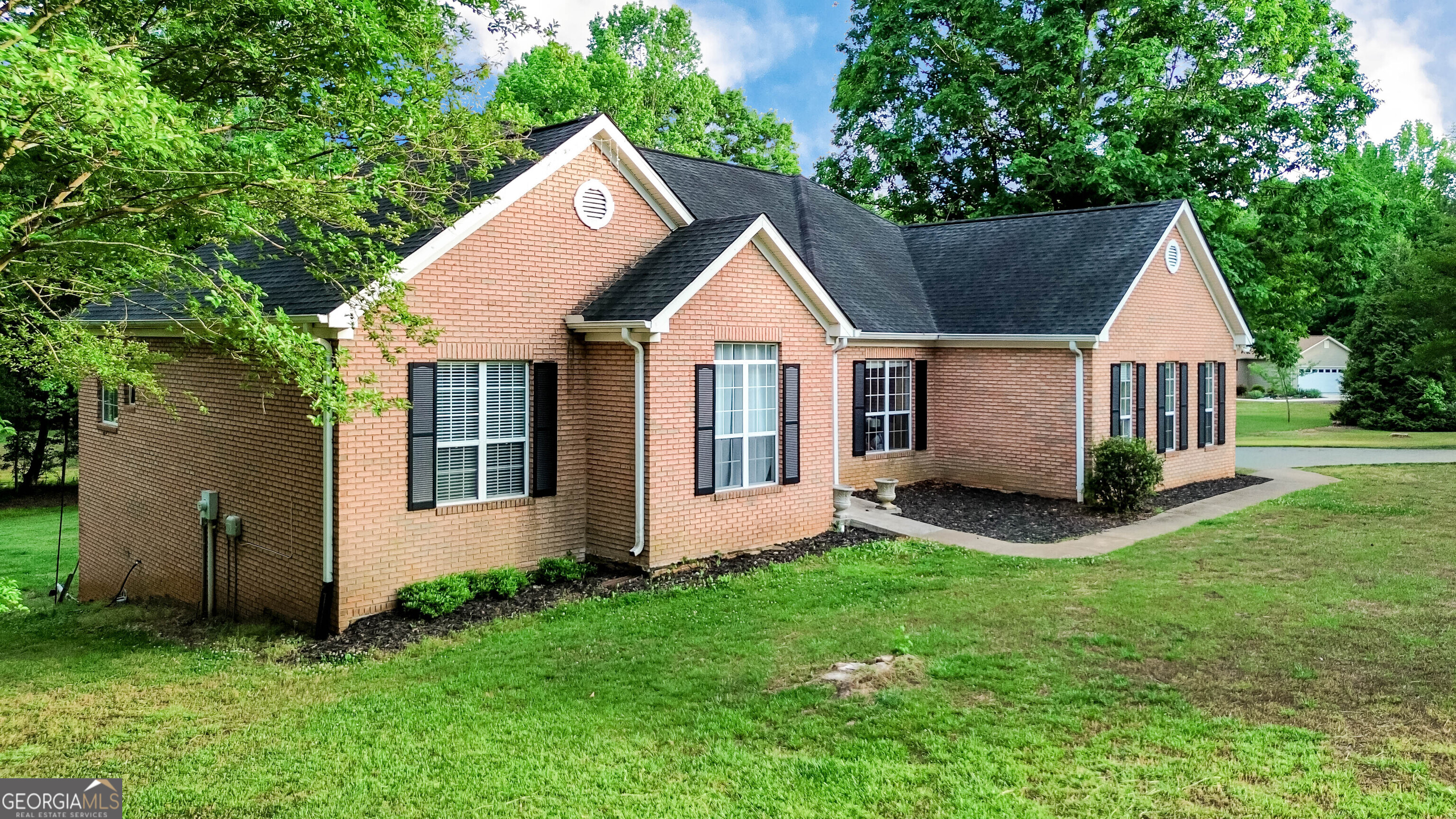 234 Jade WAY