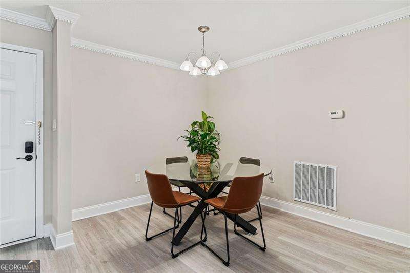 LENOX HEIGHTS - Residential