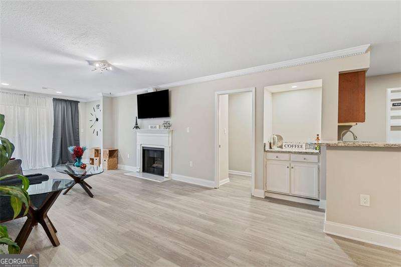 LENOX HEIGHTS - Residential