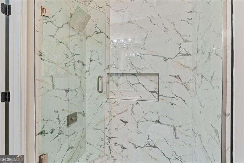 LENOX HEIGHTS - Residential