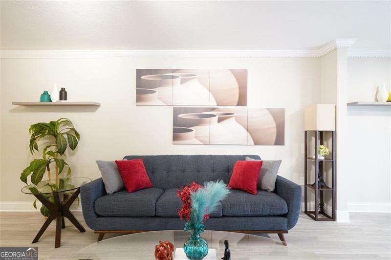 LENOX HEIGHTS - Residential