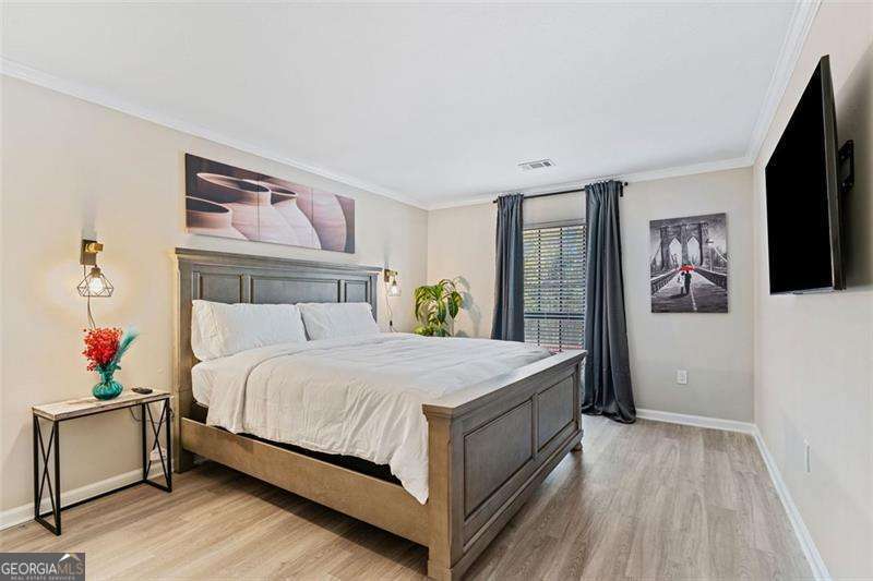 LENOX HEIGHTS - Residential