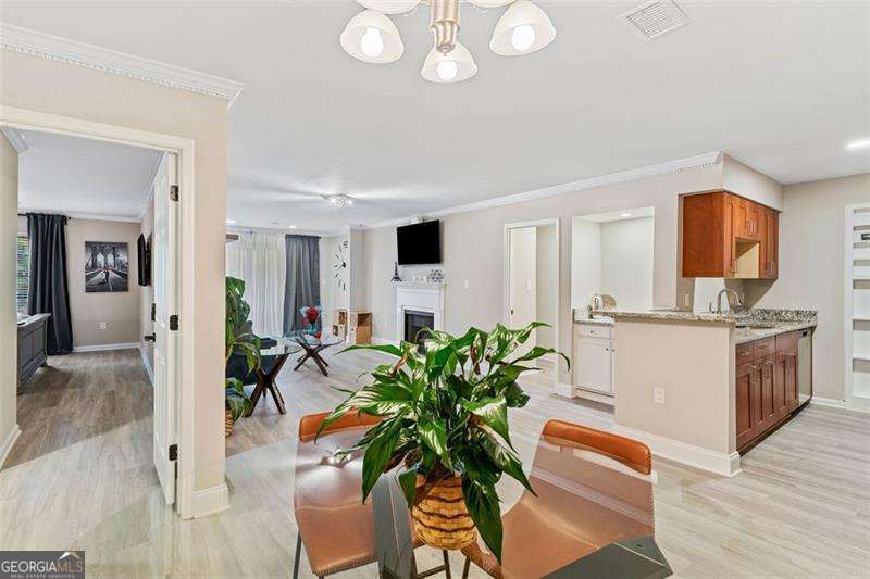 LENOX HEIGHTS - Residential