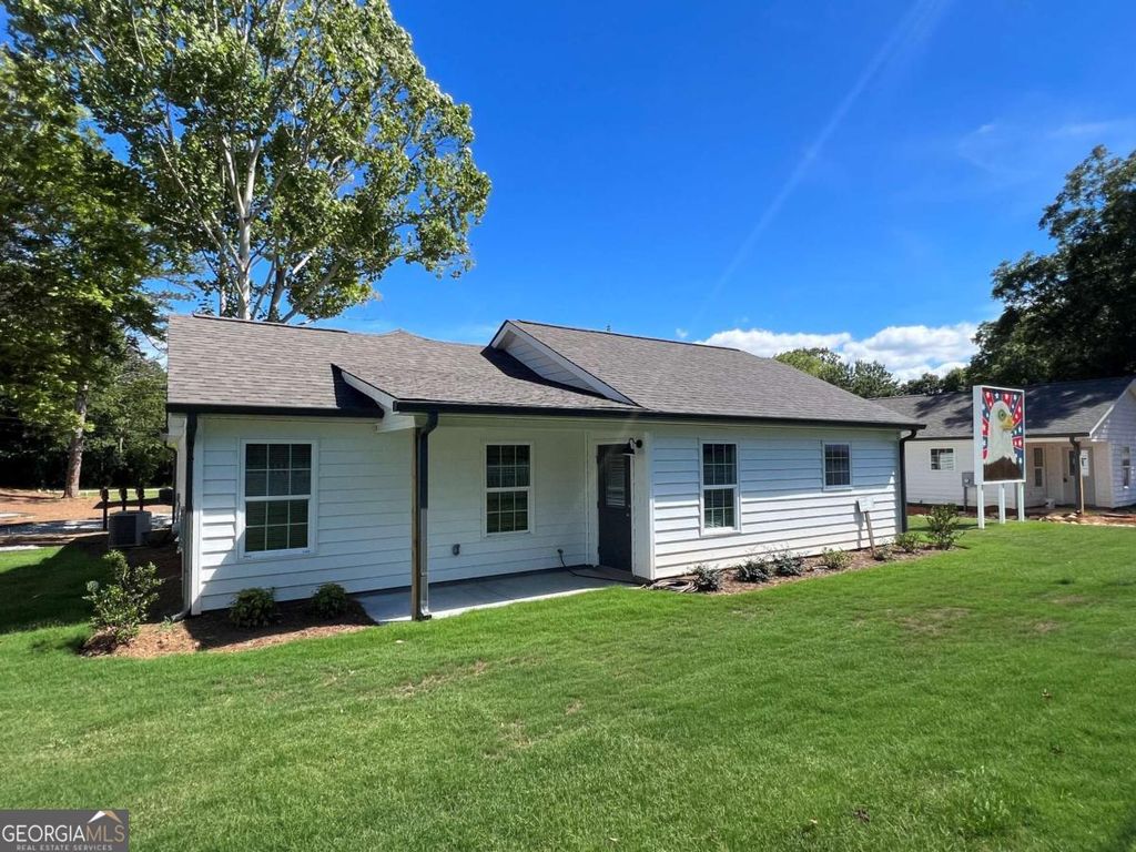 Photo of 5956 Moon Drive, Lula, GA 30554 (MLS # 10717053)