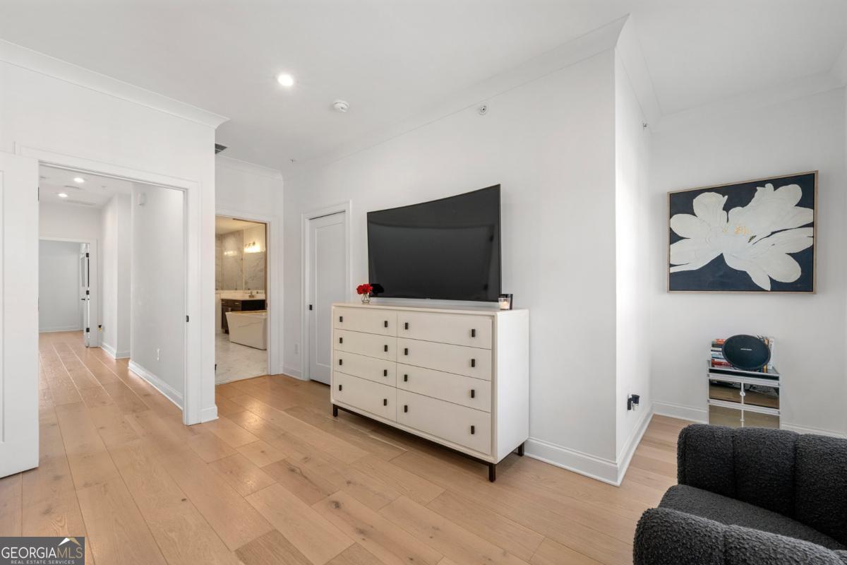 Foundry - Residential