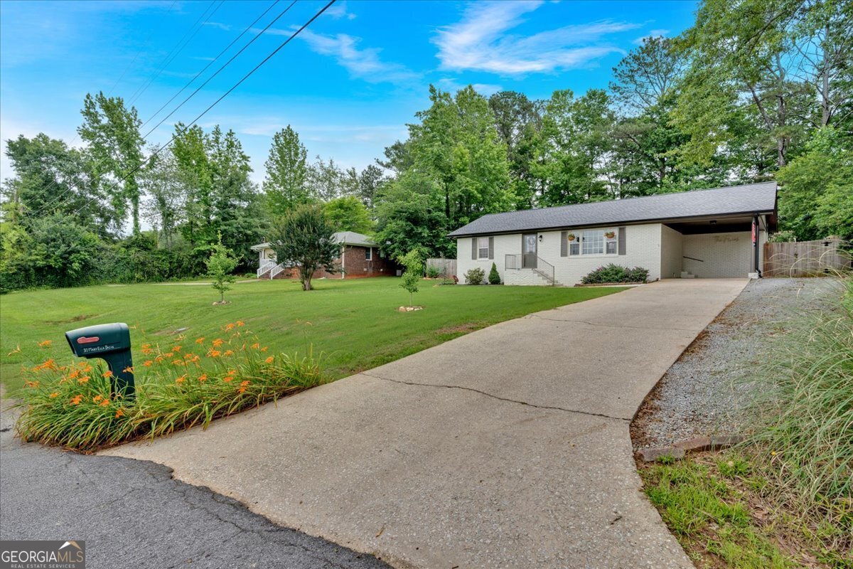 30 Mary Ella DR