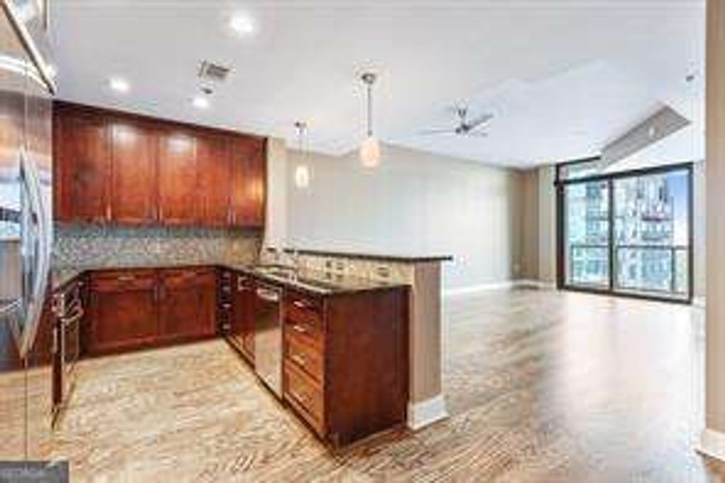 Photo of 270 17th Street NW #2906, Atlanta, GA 30363 (MLS # 10684633)