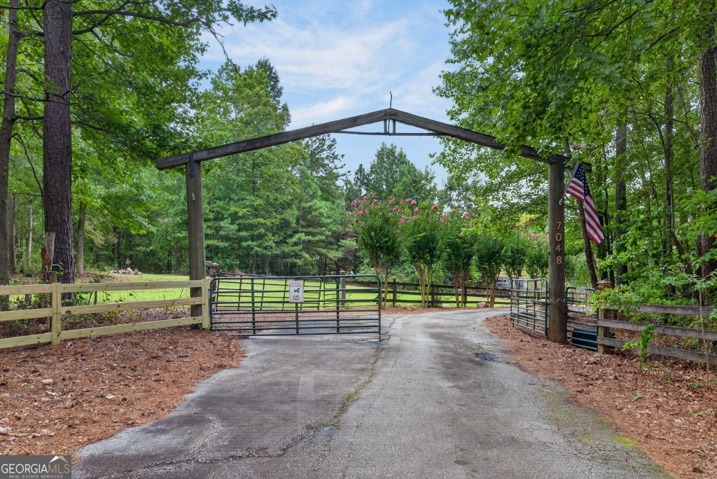 Photo of 7048 Shell Road, Winston, GA 30187 (MLS # 10825770)