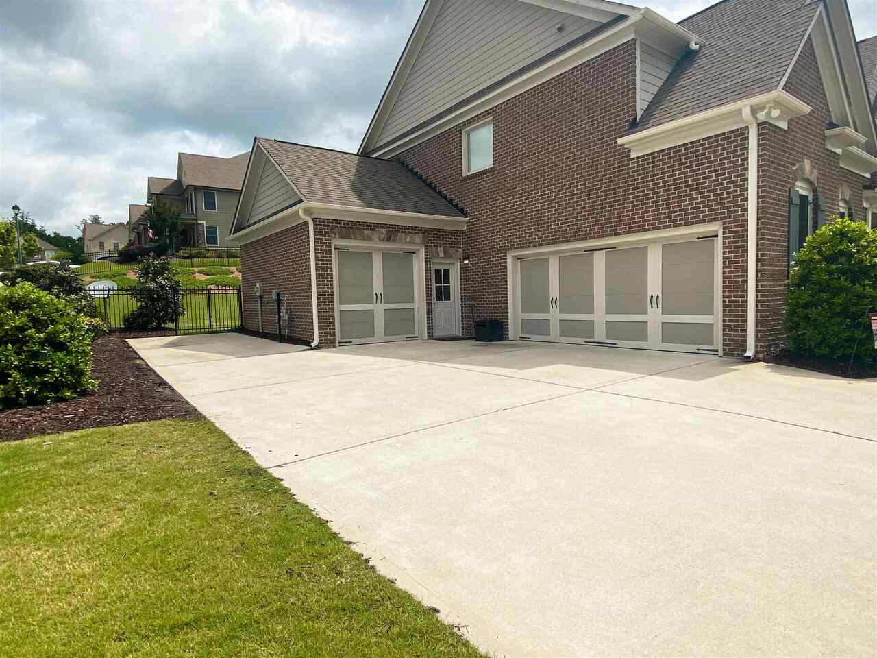 Sterling On The Lake - Residential