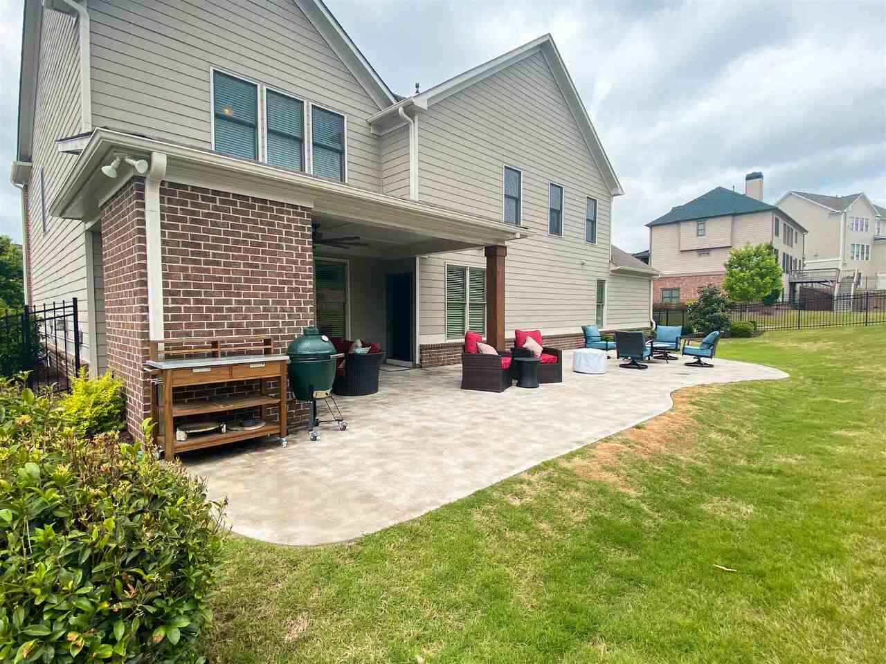 Sterling On The Lake - Residential