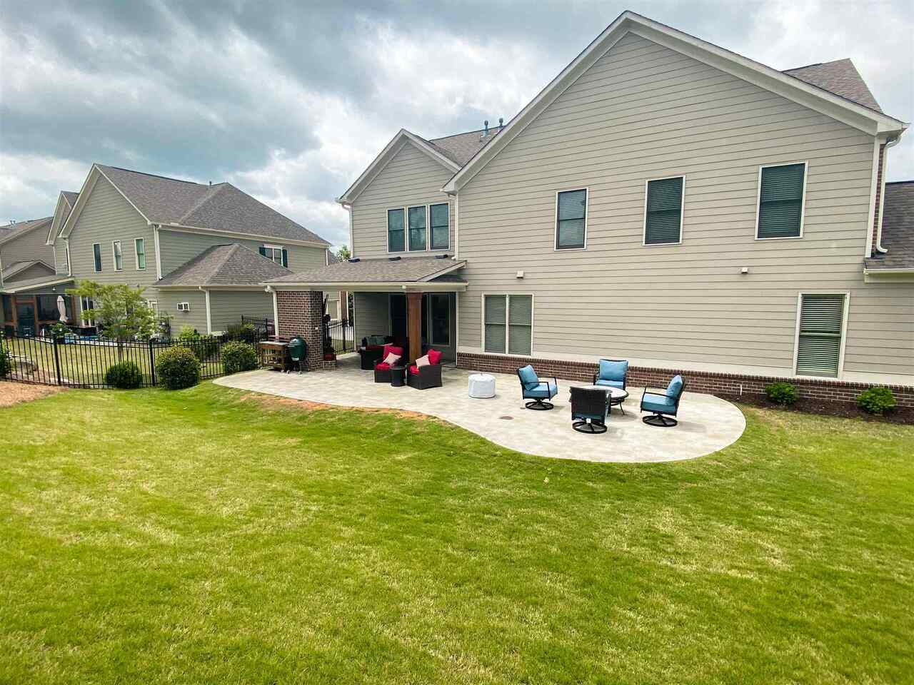 Sterling On The Lake - Residential