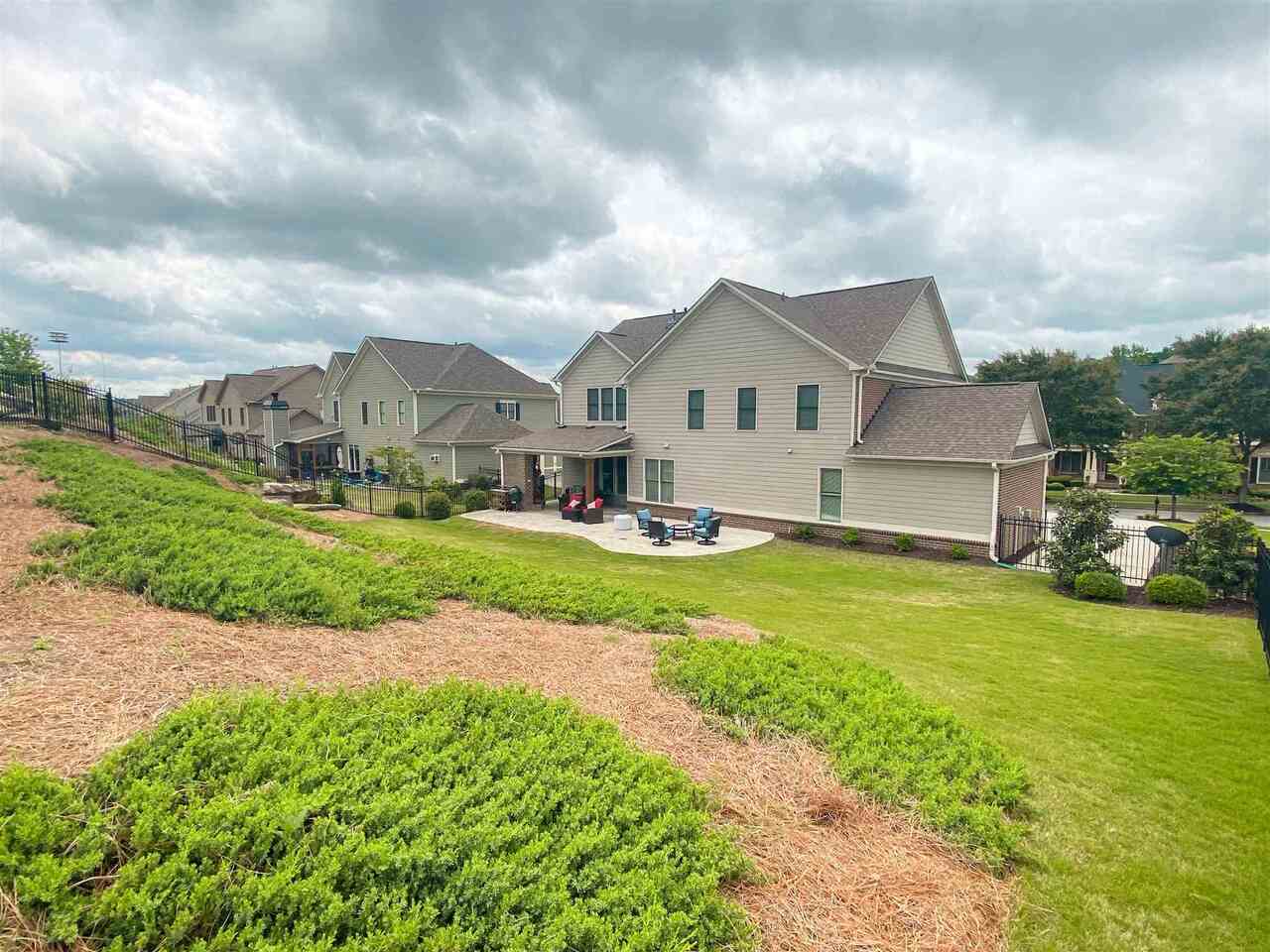 Sterling On The Lake - Residential