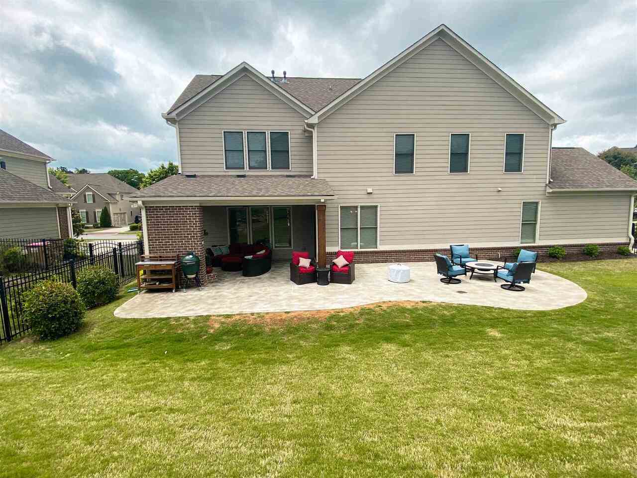Sterling On The Lake - Residential