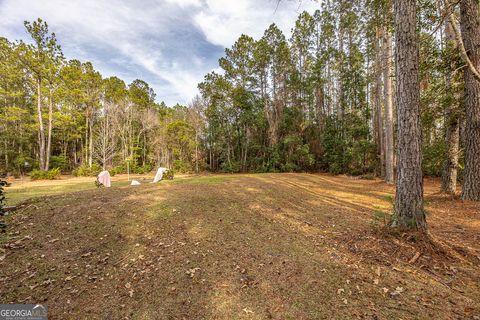 A home in White Oak