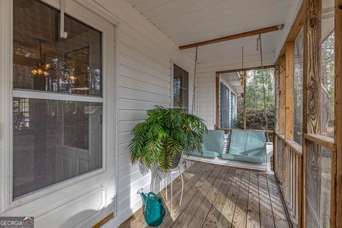 A home in White Oak