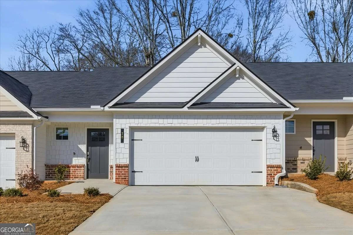 20 Silver Leaf Lane Unit 2