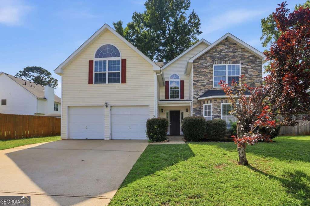 Photo of 2003 Reflective Waters Road, Villa Rica, GA 30180 (MLS # 10810960)