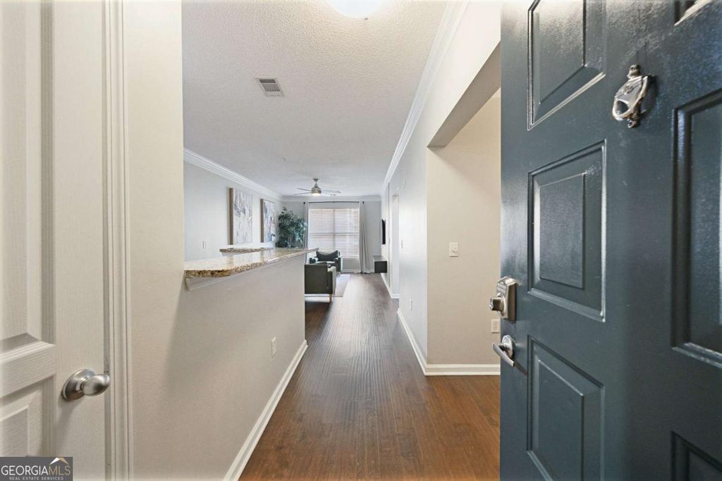 Photo of 10 Perimeter Summit Boulevard NE #2212, Atlanta, GA 30319 (MLS # 10731806)