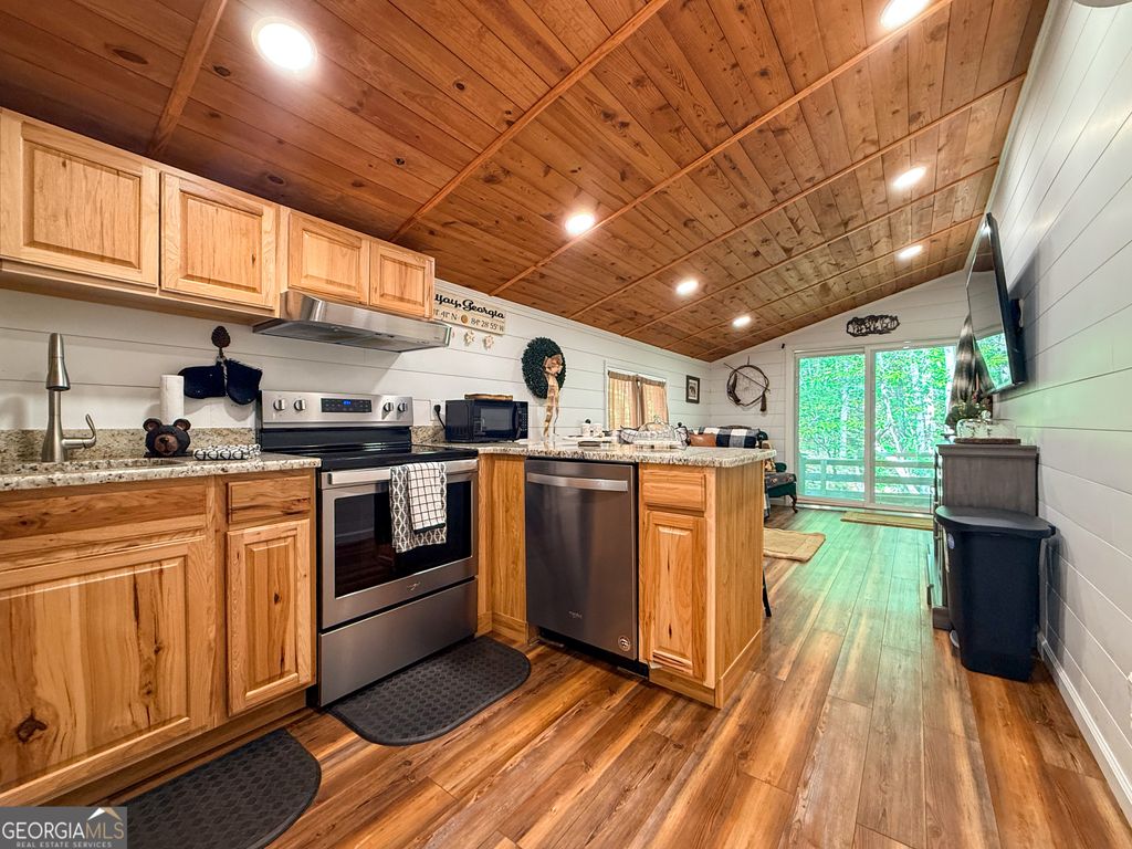 Photo of 78 21St Street, Ellijay, GA 30540 (MLS # 10737954)