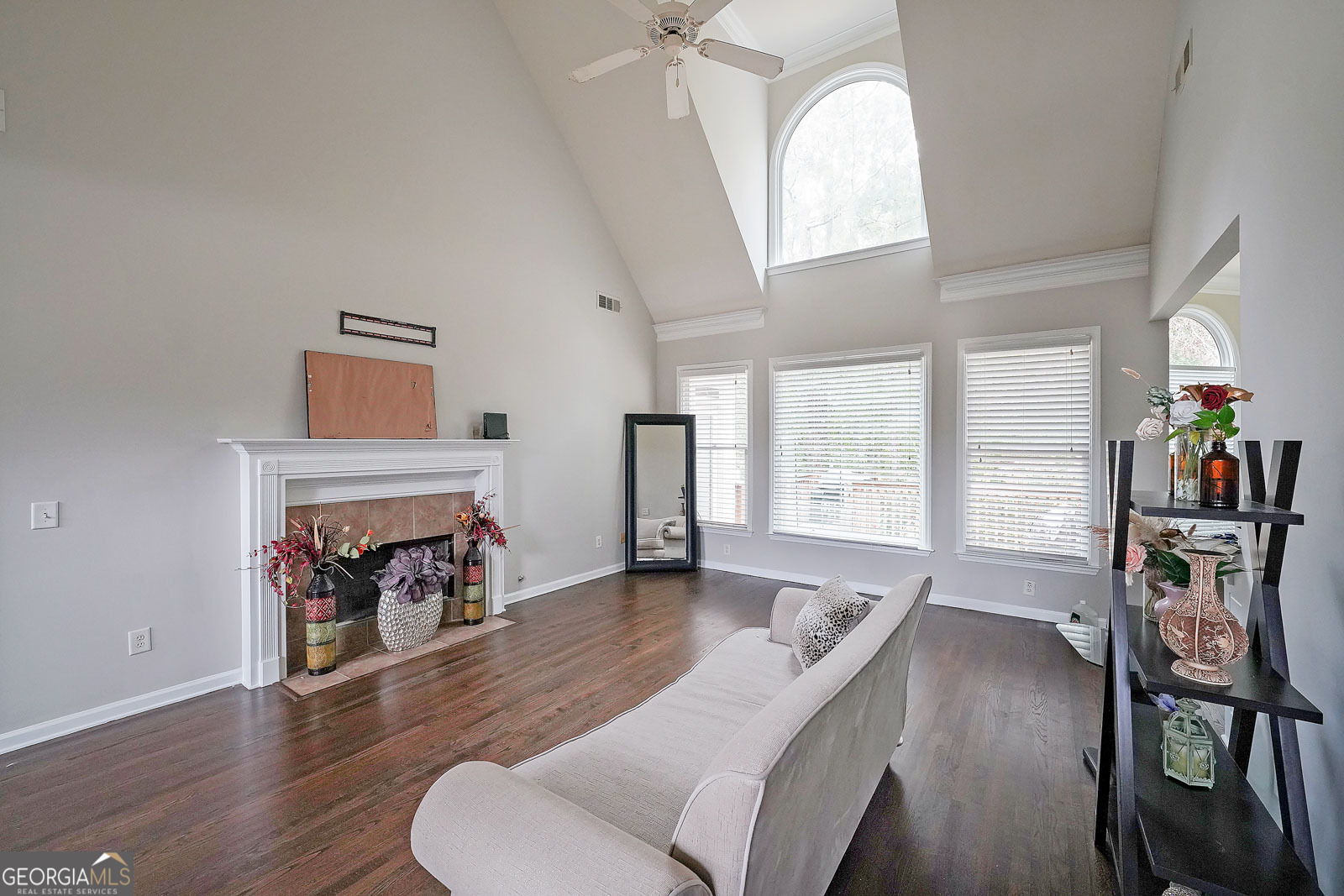 4583 Carissa CT