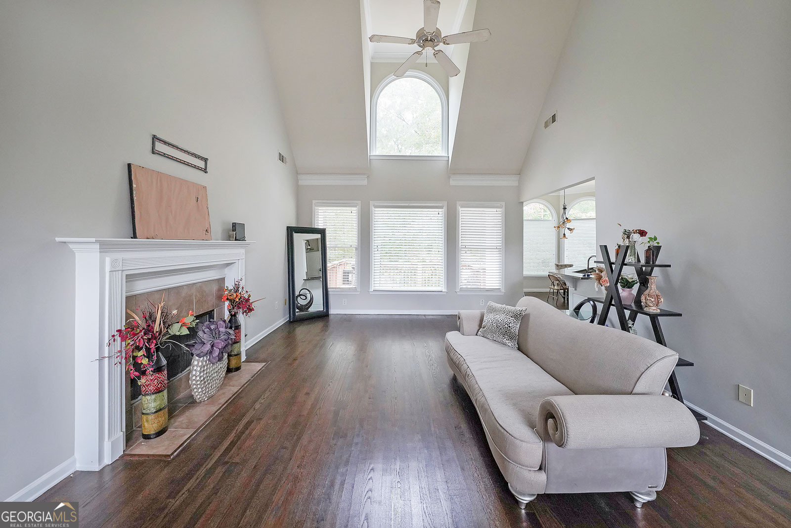 4583 Carissa CT