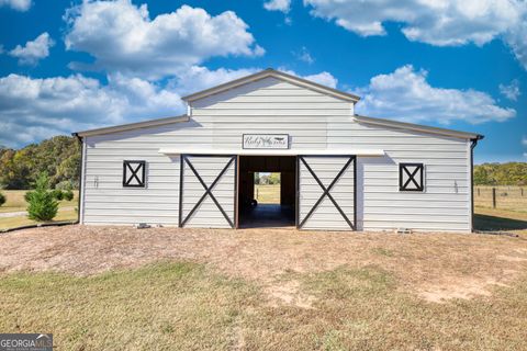 A home in Arnoldsville