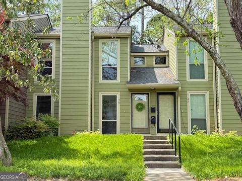 Photo of 1148 Riverbend Club Drive SE, Atlanta, GA 30339 (MLS # 10728586)