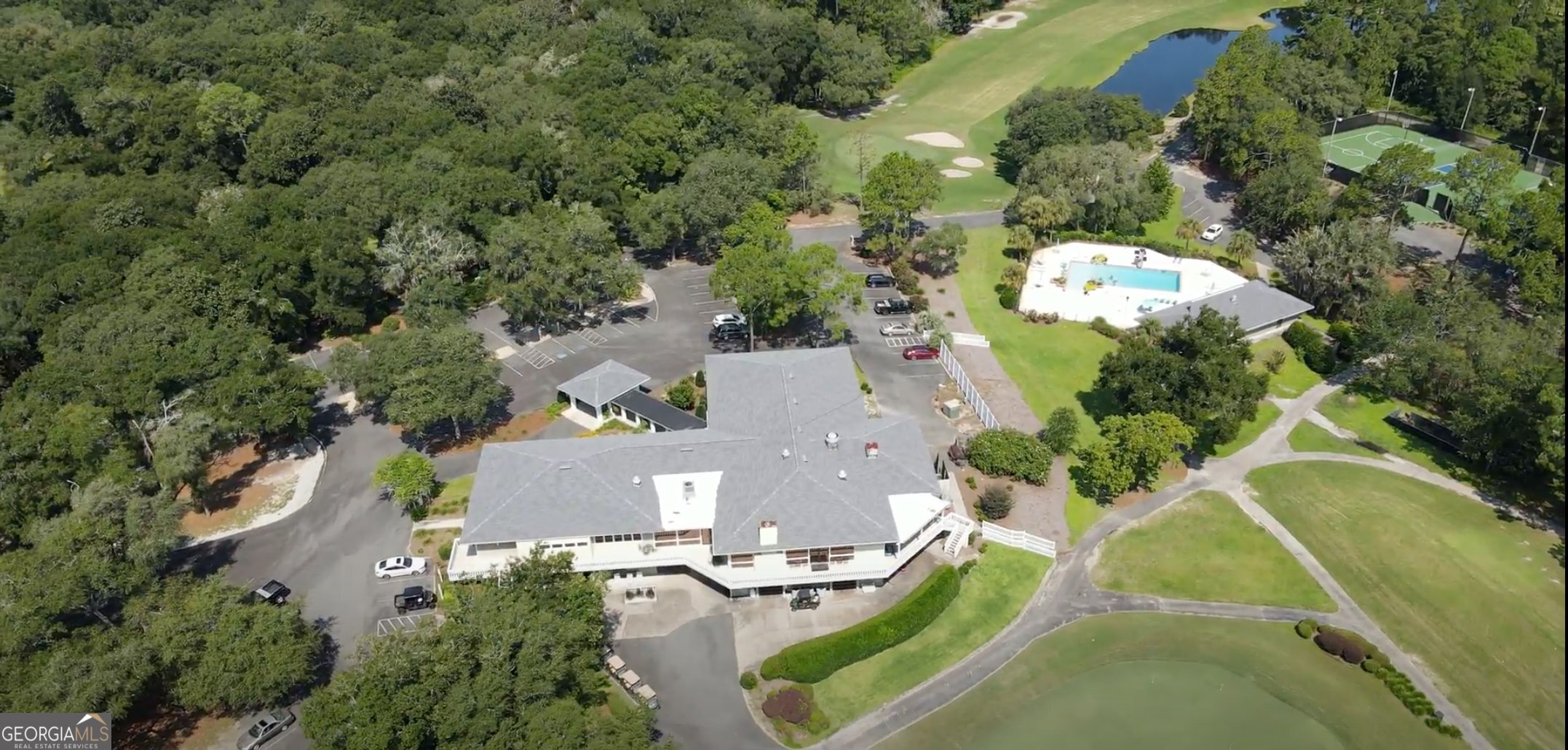 6005 & 6007 Tree Top LN