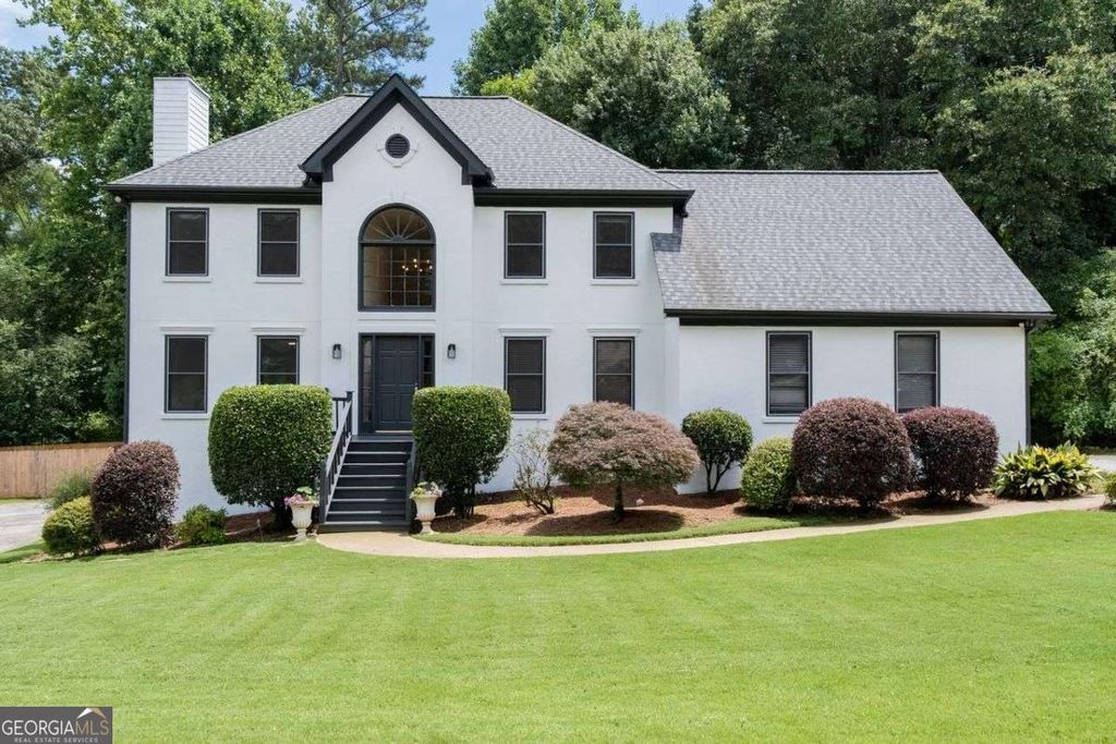 Photo of 3230 Mary Drive, Marietta, GA 30066 (MLS # 10792375)