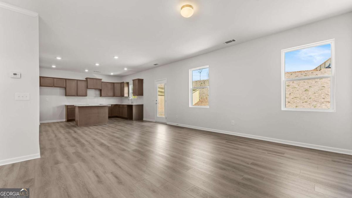 197 Bloomfield CIR