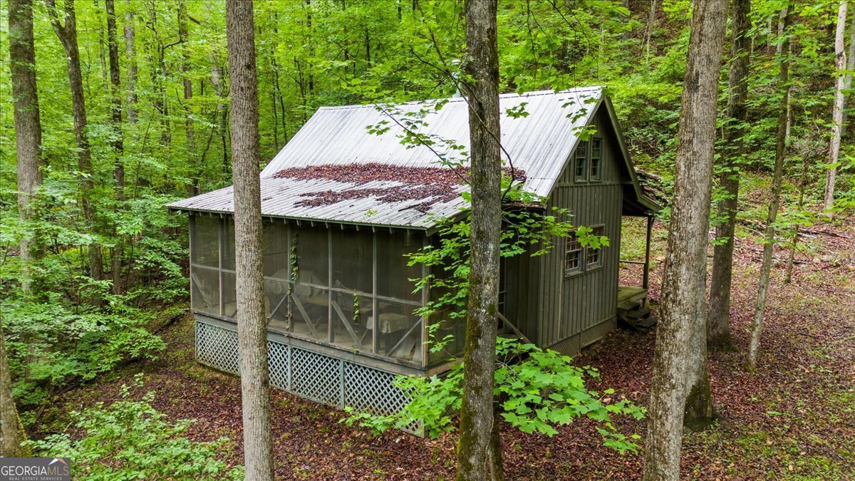 1731 Apple Pie Ridge RD